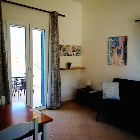 Feriehus Themis Beach House *